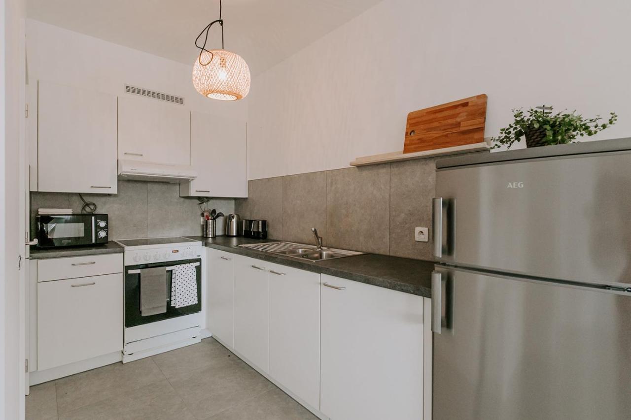 Zuiders Appartement Op 150M Van Duinen En Strand 布列登 外观 照片